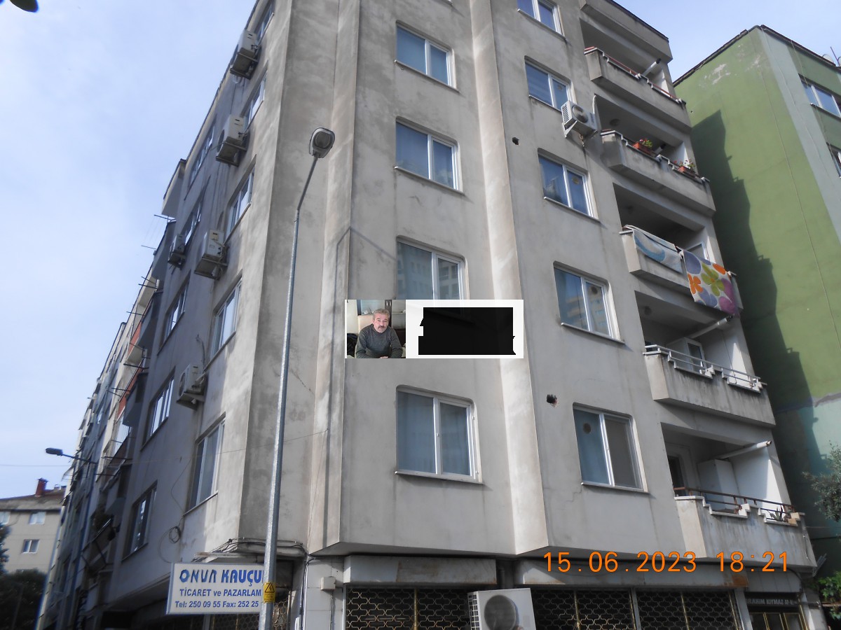 Bursa osmangazi Kırcaali mahallesi satılık daire kat2 3.1 kombili krediye uygun gazcılarda